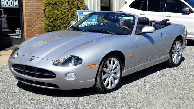 2006 Jaguar XK8 Standard