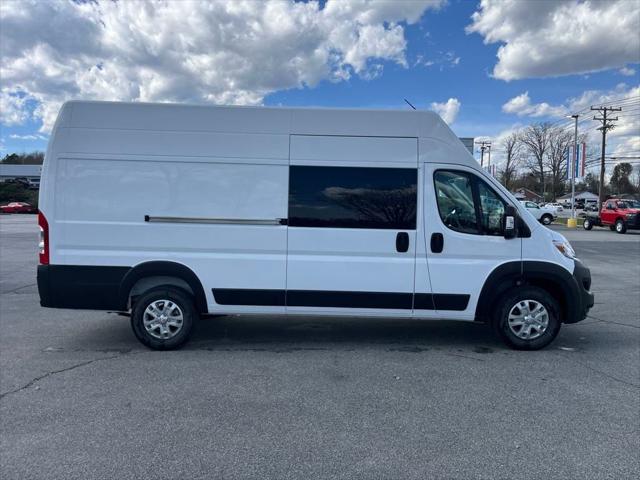 2024 RAM Ram ProMaster RAM PROMASTER 3500 SLT CARGO VAN SUPER HIGH ROOF 159 WB EXT