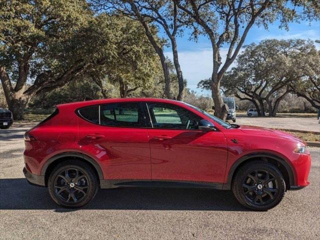 2024 Dodge Hornet DODGE HORNET R/T PLUS EAWD 2024 Dodge Hornet DODGE HORNET R/T PLUS EAWD