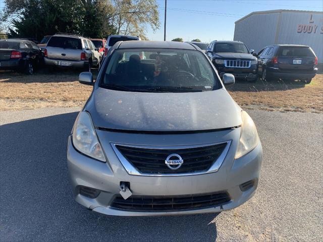 2013 Nissan Versa 1.6 SV