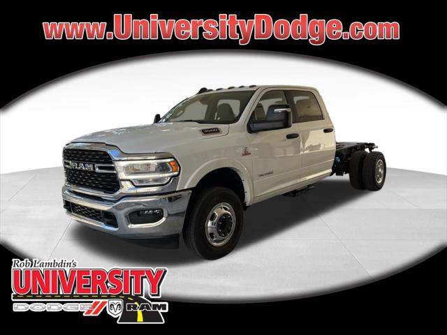 2024 RAM Ram 3500 Chassis Cab RAM 3500 SLT CREW CAB CHASSIS 4X4 60 CA