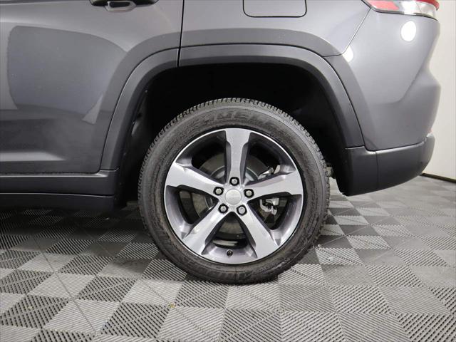 2023 Jeep Grand Cherokee Unknown