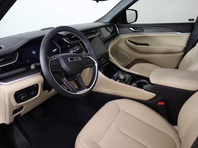 2023 Jeep Grand Cherokee Unknown