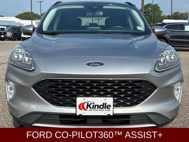 2022 Ford Escape Titanium Hybrid