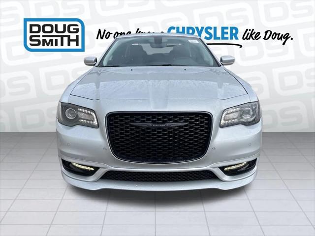 2023 Chrysler Chrysler 300 300 TOURING L AWD