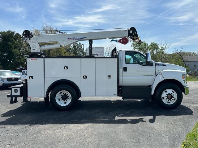 2024 Ford F-750 Base