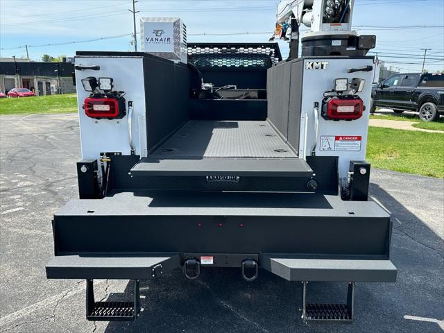 2024 Ford F-750 Base