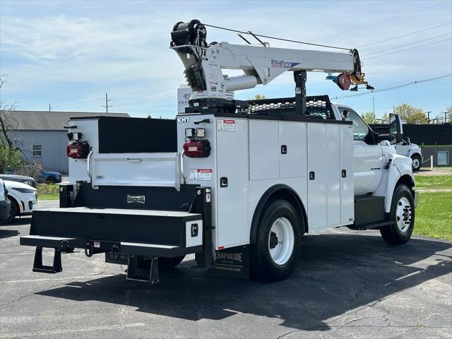 2024 Ford F-750 Base