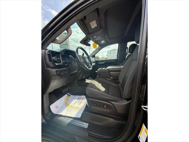2023 Chevrolet Silverado 1500 4WD Crew Cab Short Bed LT Trail Boss