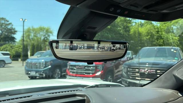 2021 GMC Sierra 1500 4WD Crew Cab Standard Box SLT