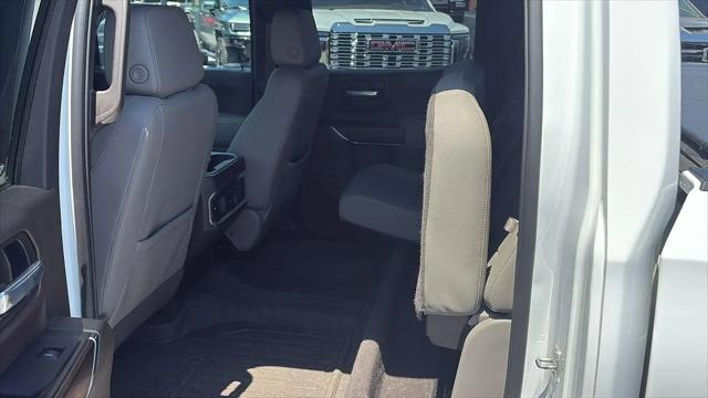 2021 GMC Sierra 1500 4WD Crew Cab Standard Box SLT