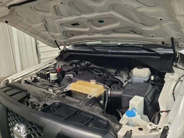 2019 Nissan 2500 S V6
