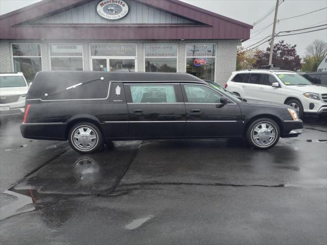 2007 Cadillac DTS Standard