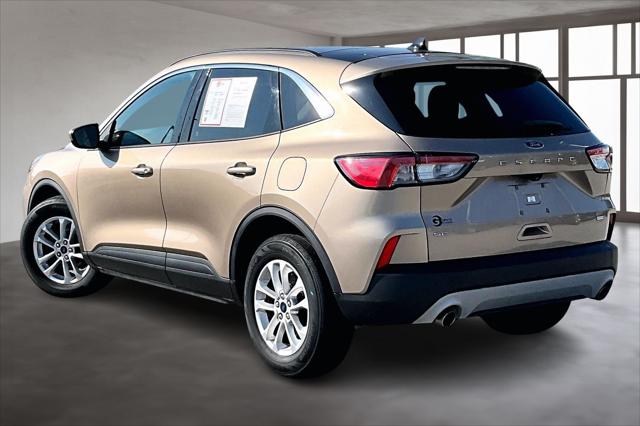 2020 Ford Escape SE