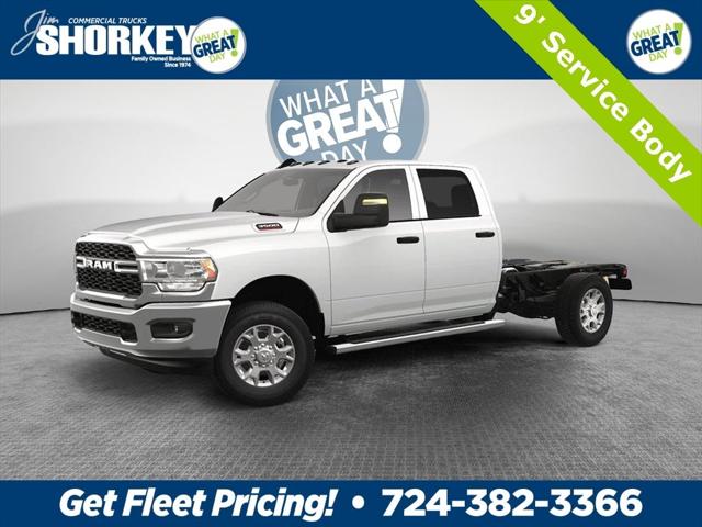 2024 RAM Ram 3500 Chassis Cab RAM 3500 TRADESMAN CREW CAB CHASSIS 4X4 60 CA