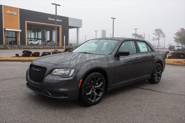 2023 Chrysler Chrysler 300 300 TOURING