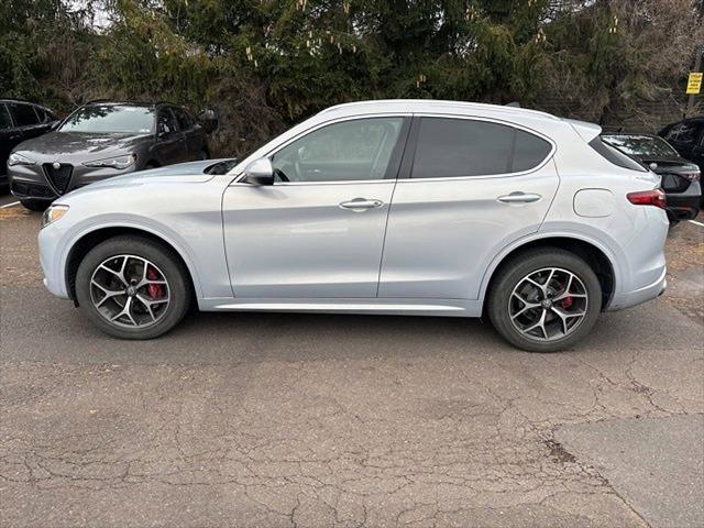 2021 Alfa Romeo Stelvio Ti AWD 2021 Alfa Romeo Stelvio Ti AWD