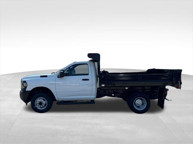 2024 RAM Ram 3500 Chassis Cab RAM 3500 TRADESMAN CHASSIS REGULAR CAB 4X4 60 CA