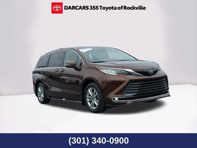 2023 Toyota Sienna Limited