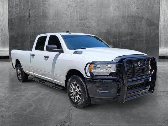 2022 RAM 2500 Tradesman Crew Cab 4x2 8 Box