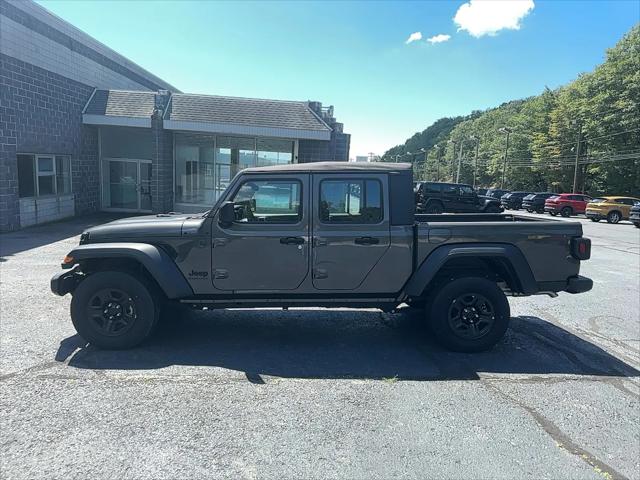 2023 Jeep Gladiator Sport 4x4