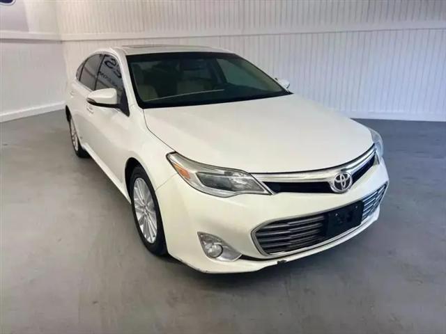 2013 Toyota Avalon XLE
