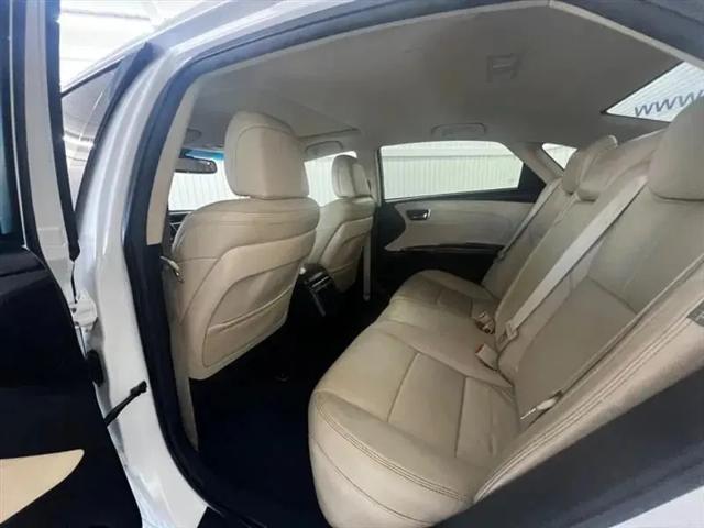 2013 Toyota Avalon XLE