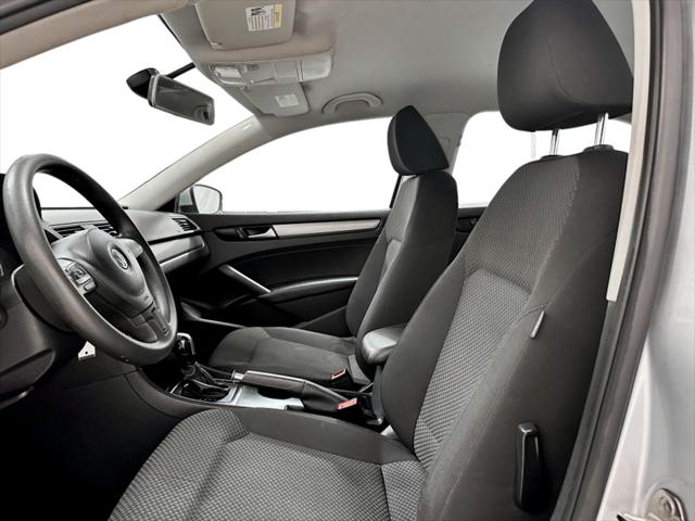 2015 Volkswagen Passat 1.8T S