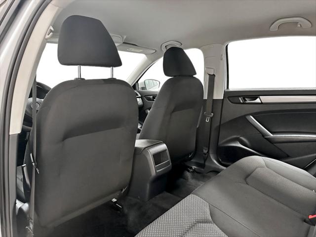 2015 Volkswagen Passat 1.8T S