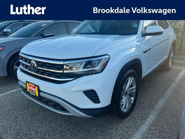 2020 Volkswagen Atlas Cross Sport 2.0T SEL for sale in Minneapolis, MN