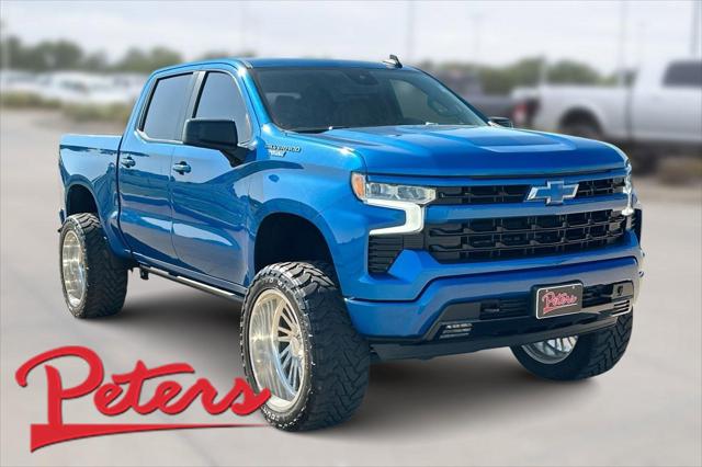 2022 Chevrolet Silverado 1500 4WD Crew Cab Short Bed RST