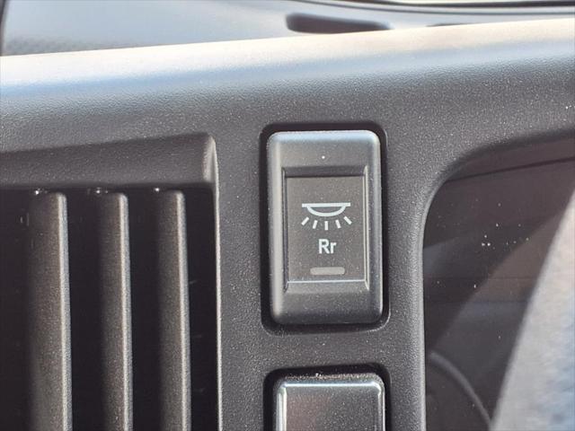 2024 Isuzu NRR Unknown