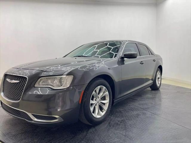 2016 Chrysler 300 Limited