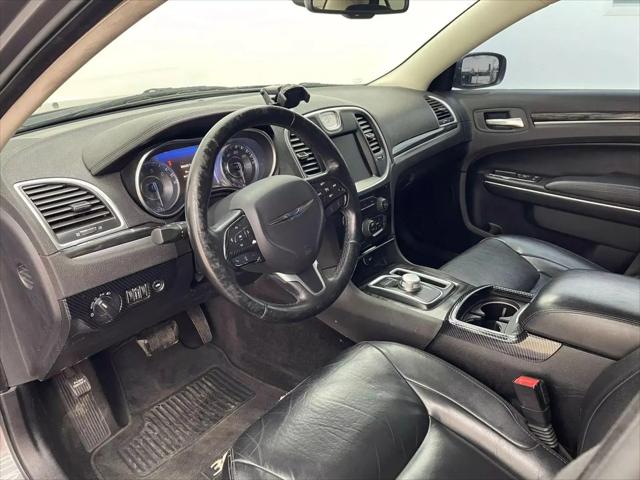 2016 Chrysler 300 Limited