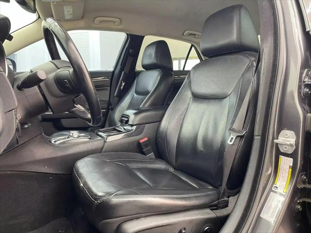 2016 Chrysler 300 Limited