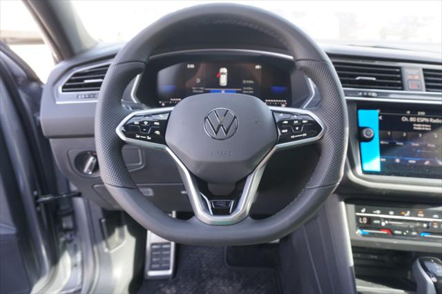 2024 Volkswagen Tiguan 2.0T SE R-Line Black
