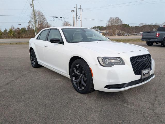 2023 Chrysler Chrysler 300 300 TOURING