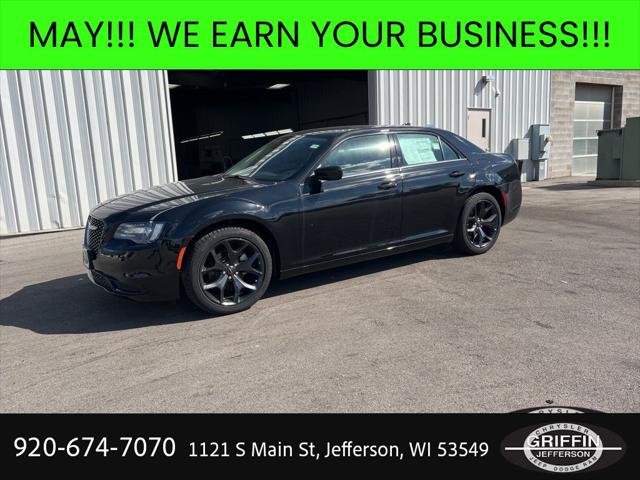 2023 Chrysler 300 Touring for sale in Jefferson, WI