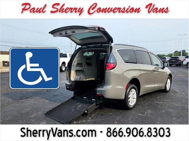 2022 Chrysler Pacifica Touring L for sale near Piqua, OH