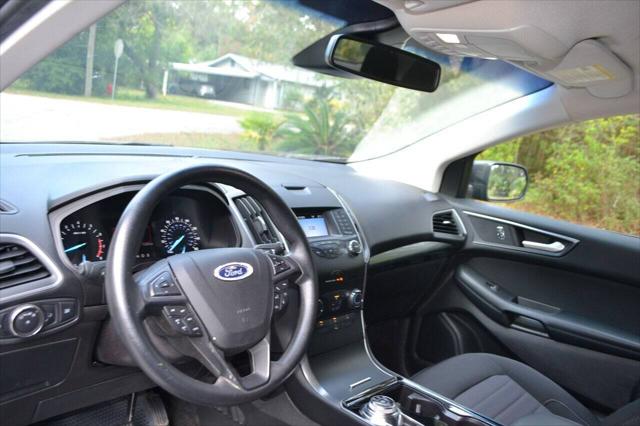 2019 Ford Edge SE