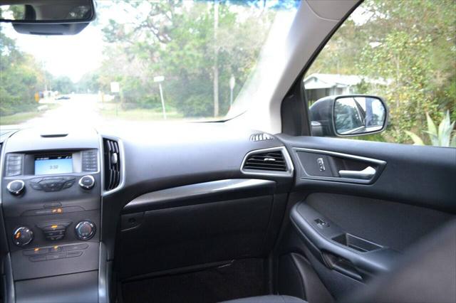 2019 Ford Edge SE