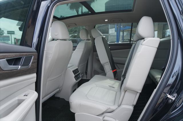 2024 Volkswagen Atlas 2.0T SEL