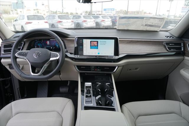 2024 Volkswagen Atlas 2.0T SEL