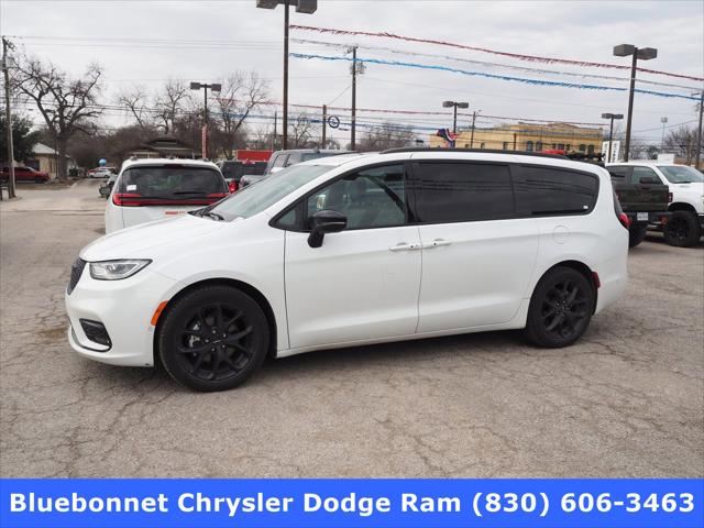 2024 Chrysler Pacifica PACIFICA LIMITED
