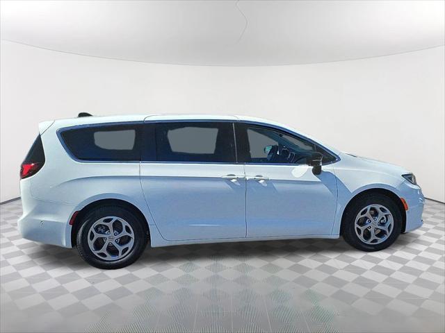 2024 Chrysler Pacifica PACIFICA LIMITED