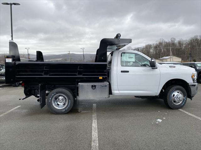 2024 RAM Ram 3500 Chassis Cab RAM 3500 TRADESMAN CHASSIS REGULAR CAB 4X4 60 CA