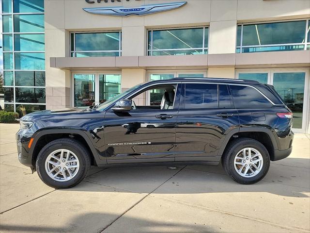 2023 Jeep Grand Cherokee Laredo