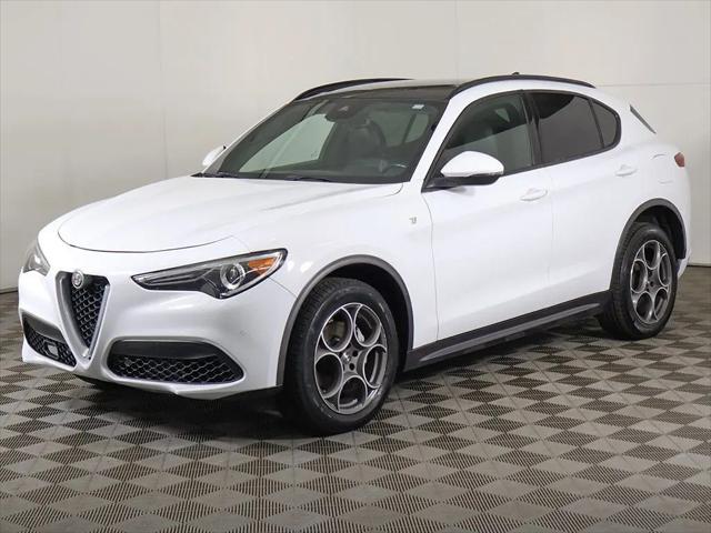 2022 Alfa Romeo Stelvio Ti AWD