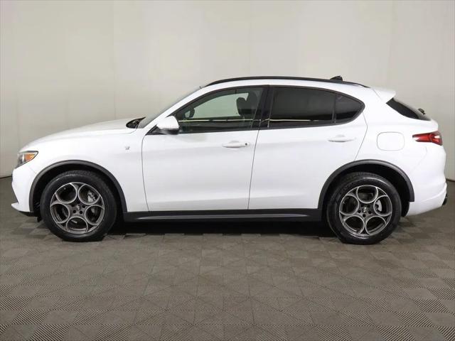 2022 Alfa Romeo Stelvio Ti AWD