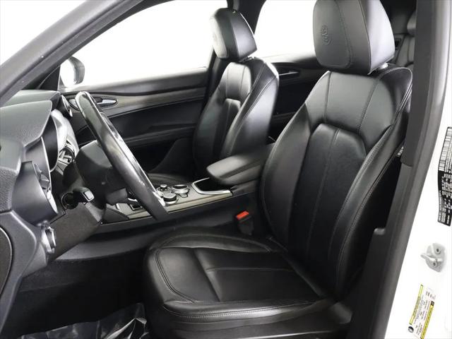 2022 Alfa Romeo Stelvio Ti AWD